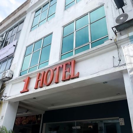 1 Hotel Taman Connaught Kuala Lumpur Exterior foto