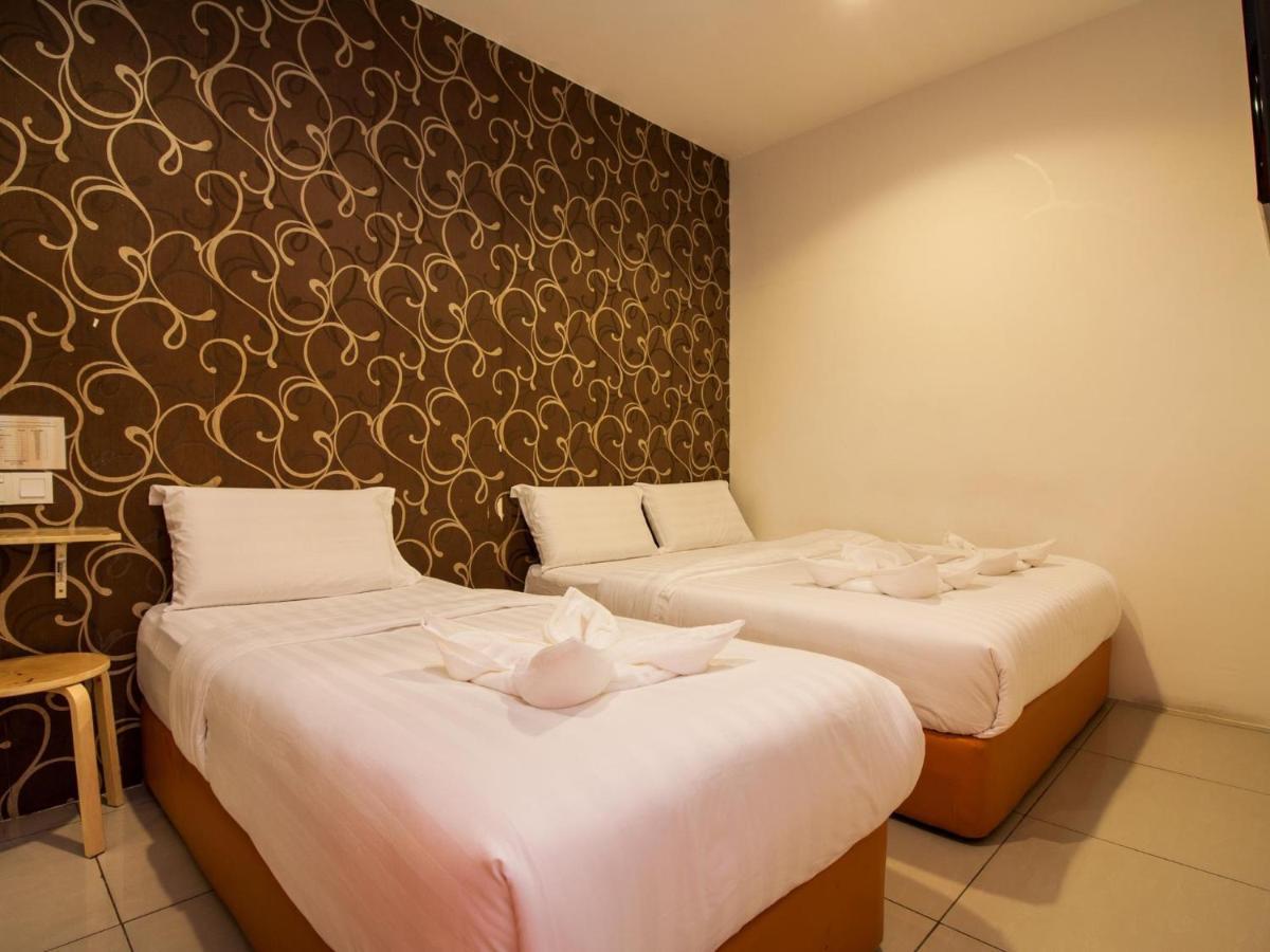 1 Hotel Taman Connaught Kuala Lumpur Exterior foto