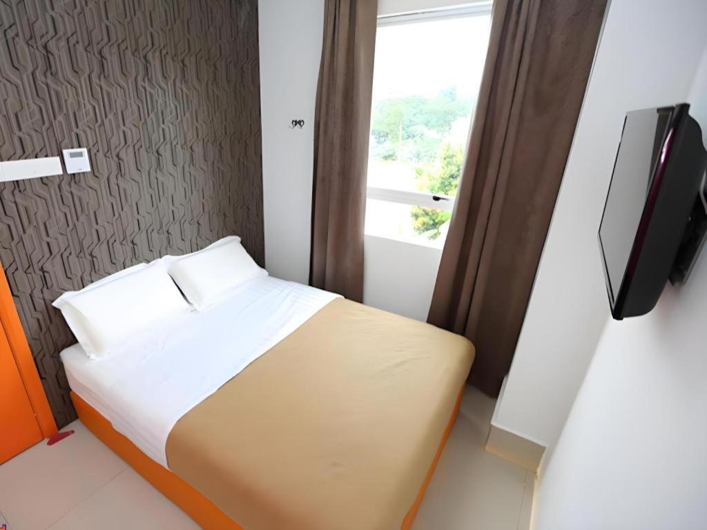 1 Hotel Taman Connaught Kuala Lumpur Exterior foto